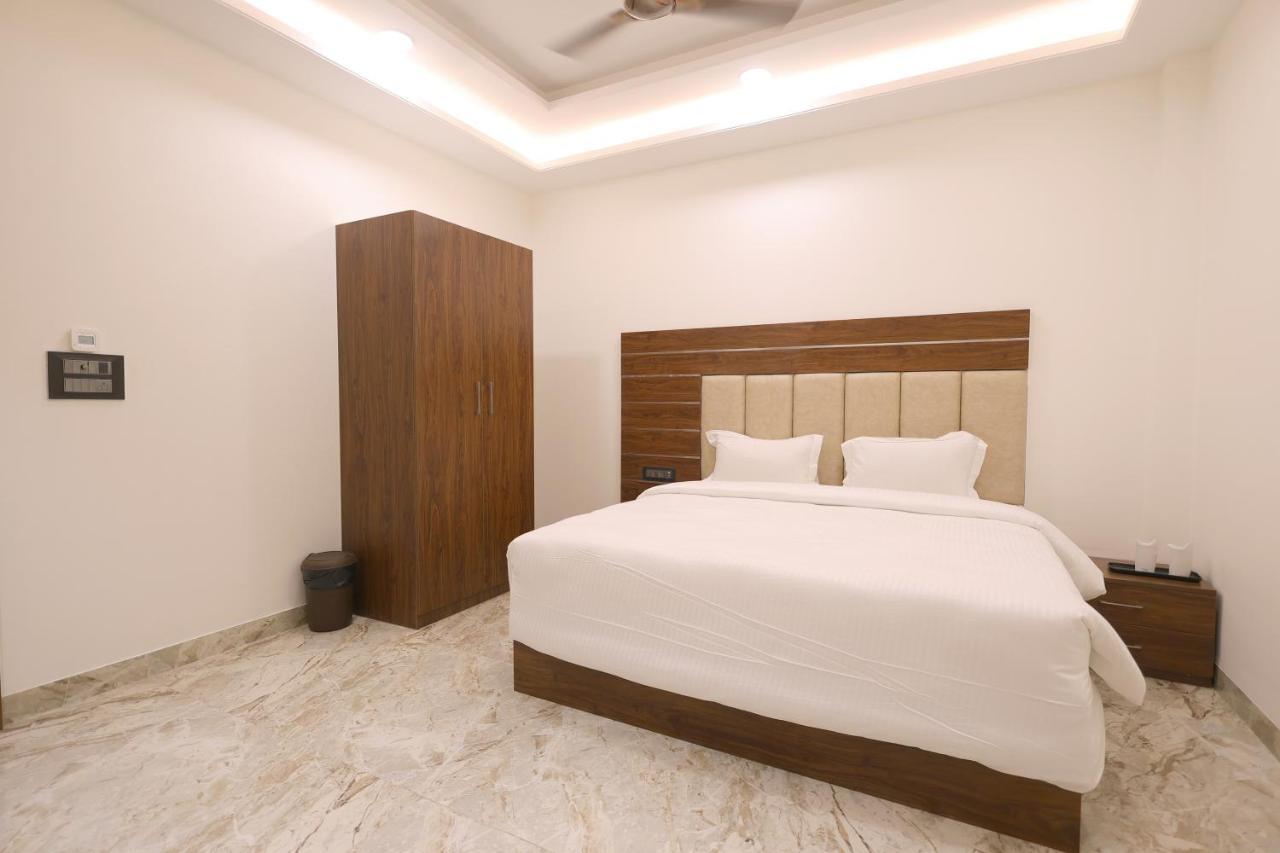 Guru Kripa Sadan Hotel Vrindavan Luaran gambar